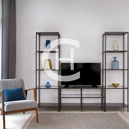 Embassy Gardens By Clifton Homes Акра Екстериор снимка