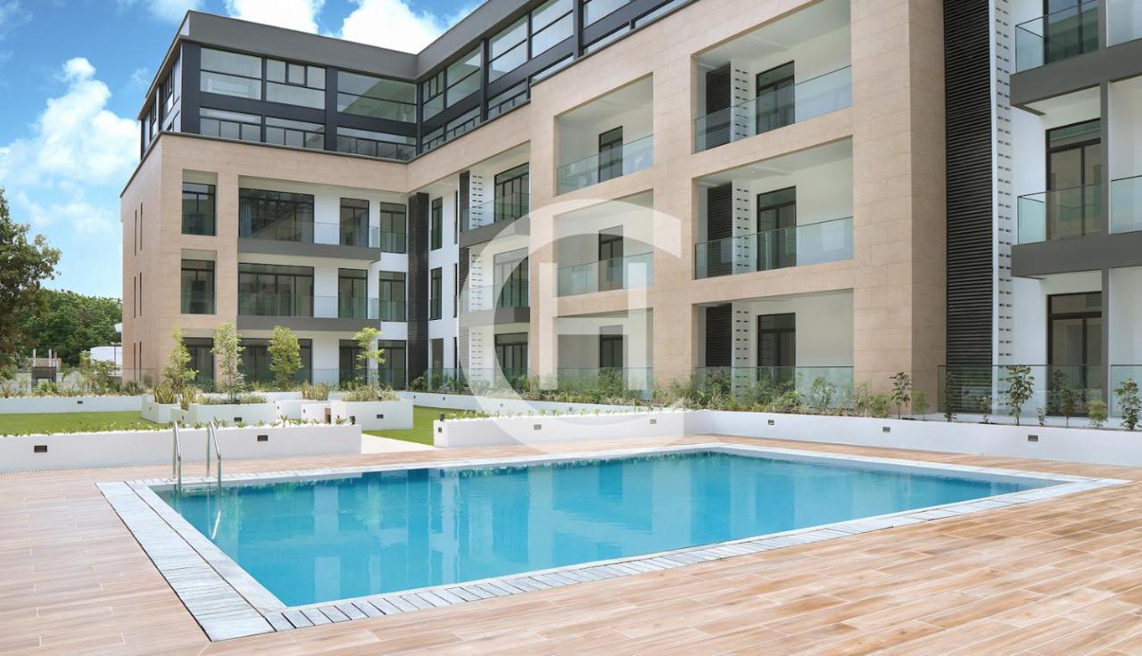 Embassy Gardens By Clifton Homes Акра Екстериор снимка